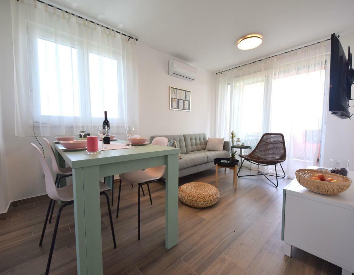 Apartments Medna Čižići 외부 사진