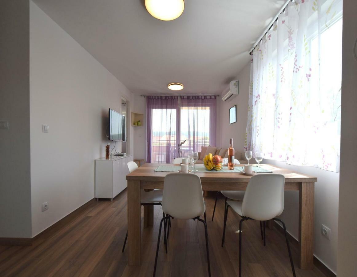 Apartments Medna Čižići 외부 사진