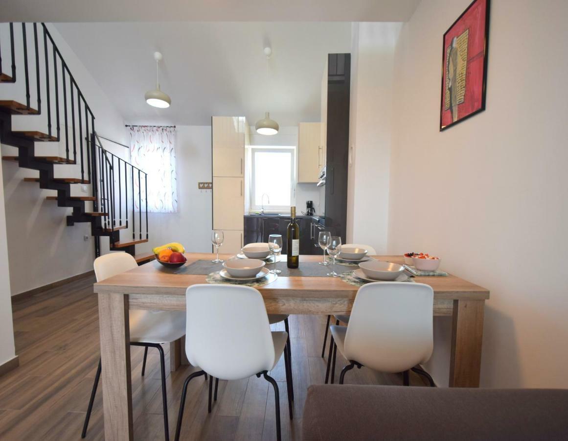 Apartments Medna Čižići 외부 사진